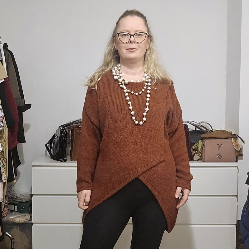 Štrikana tunika na preklop opečnato rdeča