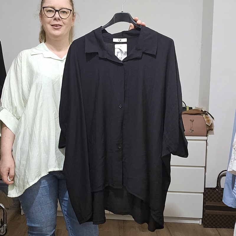 Oversized srajca s kratkimi rokavi črna